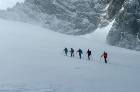 Dachstein Überschreitung n.Gosau mit Ski 3