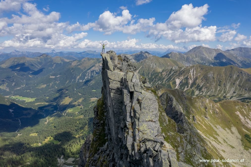 Der Gamskögelgrat (UIAA 4-) in den Niederen Tauern.