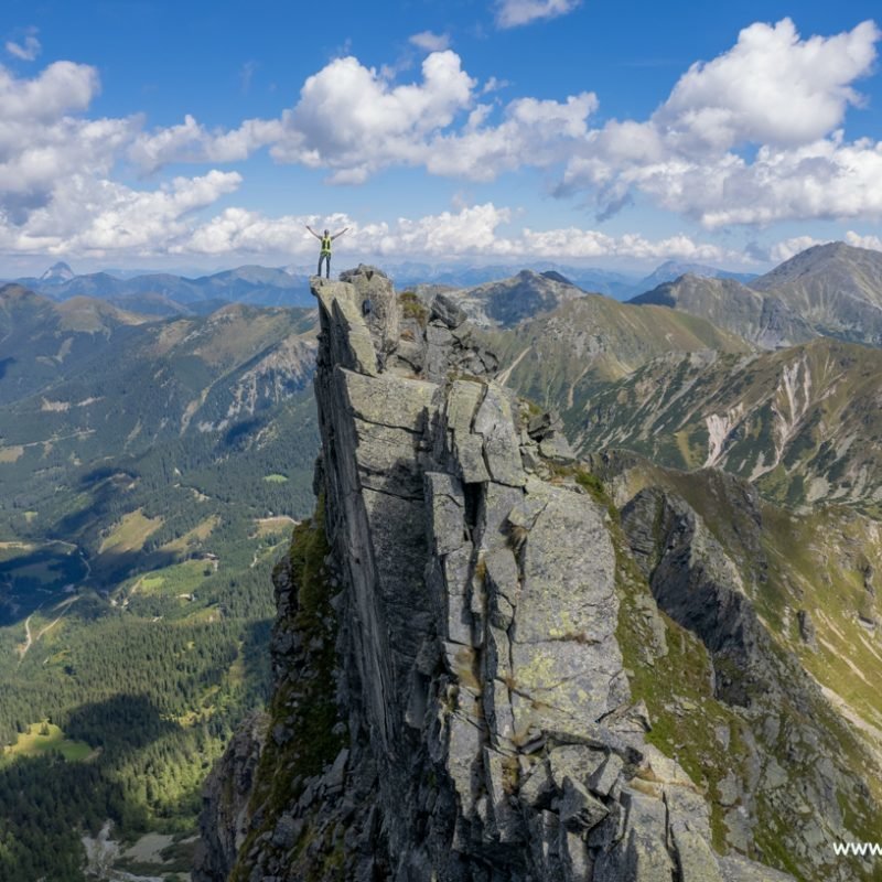 Der Gamskögelgrat (UIAA 4-) in den Niederen Tauern.