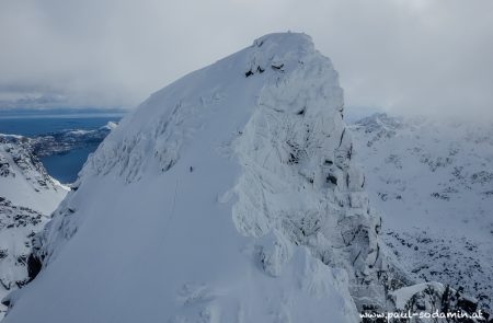 Geitgaljetind 1084m, Lofoten, Norway 14