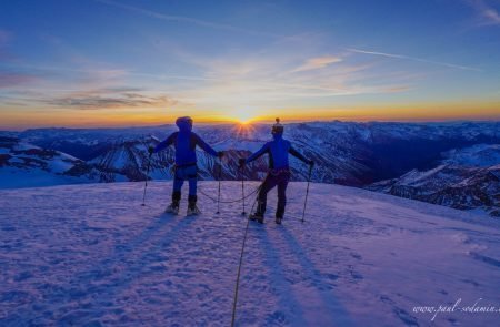 Gr.Glockner 3798 m bei Sonnenaufgang 6