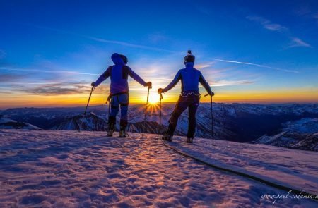 Gr.Glockner 3798 m bei Sonnenaufgang 8