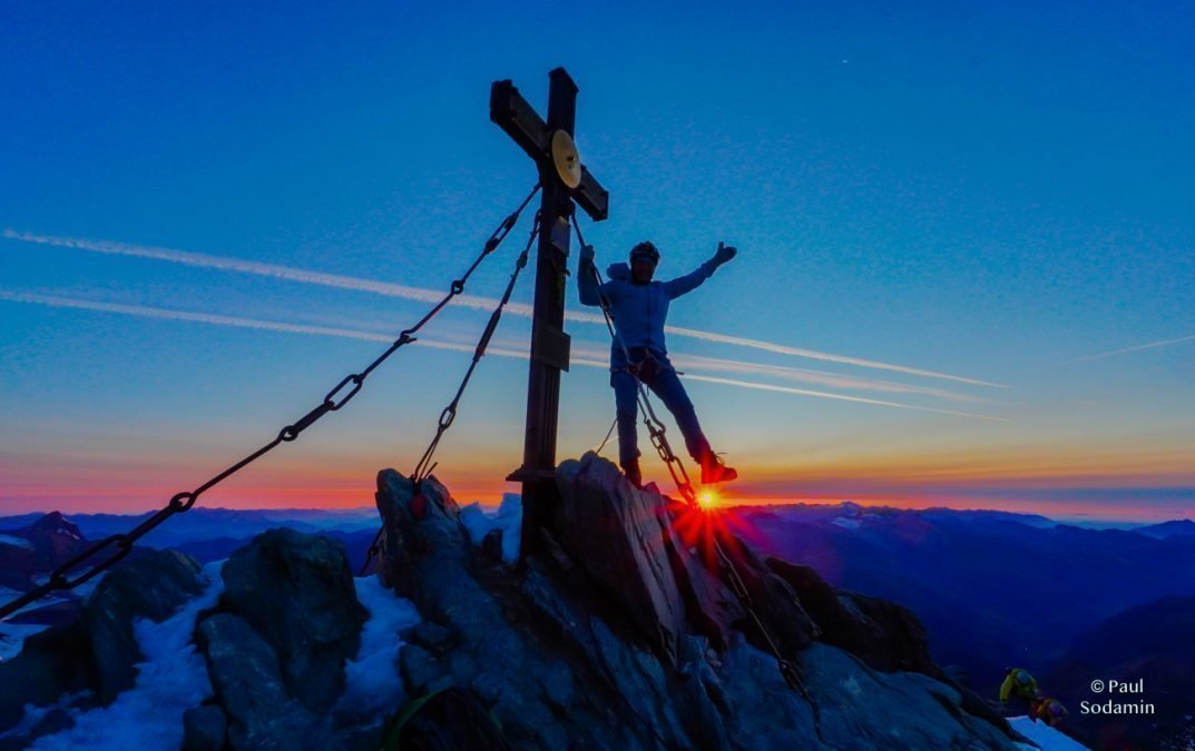 Großglockner 3798m bei Sonnenaufgang