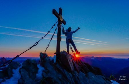 Großglockner 3978m bei Sonnenaufgang