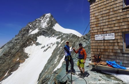 Großglockner 3798m, Top of Austria © Sodamin 3