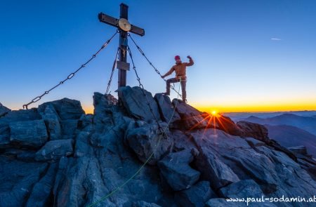 grossglockner am gipfel bei sonnenaufgang photo by sodamin paul 41
