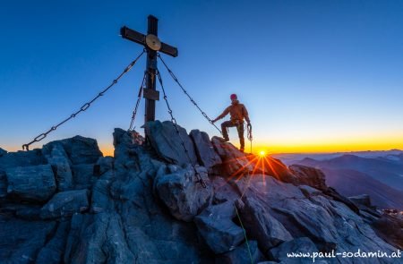 grossglockner am gipfel bei sonnenaufgang photo by sodamin paul 42