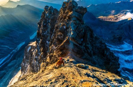 grossglockner am gipfel bei sonnenaufgang photo by sodamin paul 54