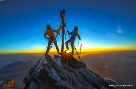 Großglockner bei Sonnenaufgang am Gipfel ©Sodamin Paul 6