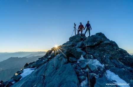 Großglockner bei Sonnenuntergang am Gipfel 4