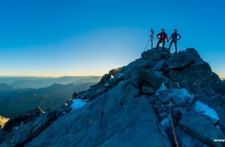 Großglockner bei Sonnenuntergang am Gipfel 7