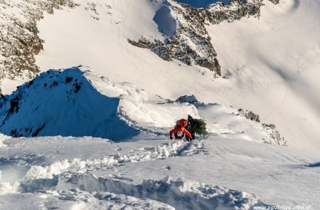 Großglockner mit dem Weihnachtsbaum und Friedenslicht © Sodamin Paul 7