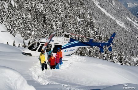 Heliskiing © (11 von 23)