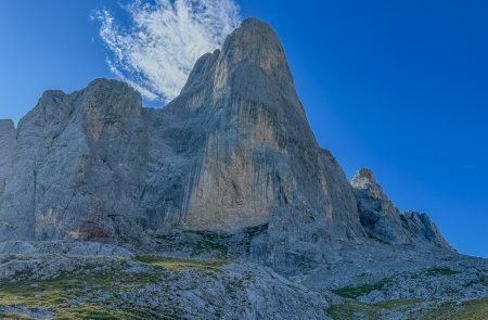 naranjo de bulnes 2518 m picos de europa 5
