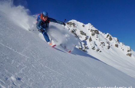 Pulverschnee mit Puiva Paul -Gargellen-Montafon © Sodamin Paul 16