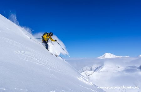 Skitouren rund um die Essener-Rostocker Hütte mit Pulver Paul 12