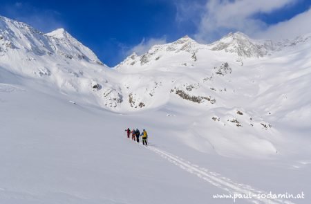 Skitouren rund um die Essener-Rostocker Hütte mit Pulver Paul 6