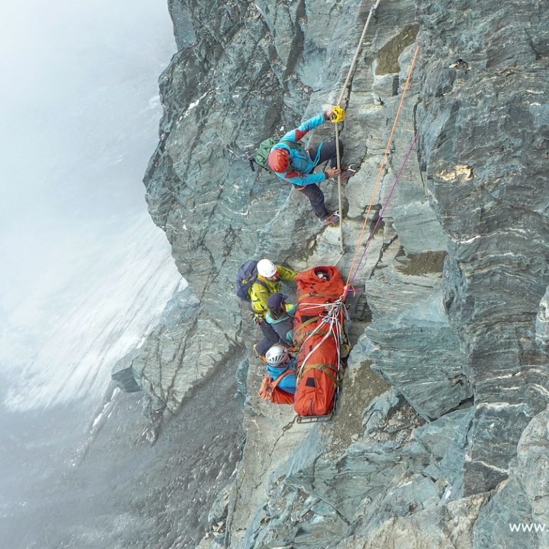 Großglockner 3798m,  Bergführer durch Steinschlag schwer verletzt.