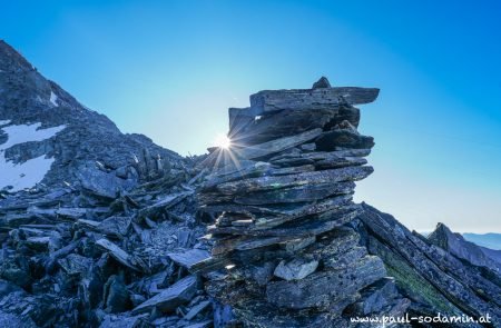 top of austria grossglockner3798 m bei sonnenaufgang. 33