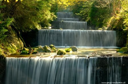 Wasser, die Kraft der Natur hat eine magische Wirkung.©Sodamin .4