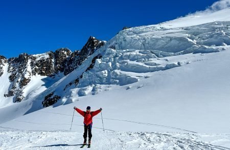 Wilsspitze mit Ski 1